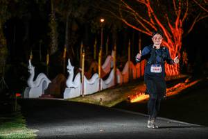 BIB: 6258
                            <button type="button" onclick="openModal(22513290)" class="btn btn-primary btn-sm float-right btn-popup" data-toggle="modal" data-target=".modal-high-quality">
                        <i class="fas fa-shopping-cart"></i> Add to Cart
                    </button>
                                            <button type="button" onclick="isThisMe(22513290, true)" class="btn btn-success btn-sm float-right btn-popup btn-isme hidden" data-toggle="tooltip" data-placement="bottom" title="นี่คือรูปของคุณใช่ไหม คลิกที่นี่เพื่อเอาเข้าอัลบั้ม">
                        <i class="fas fa-plus"></i> Add to album
                    </button>
                    <button type="button" onclick="isThisMe(22513290, false)" class="btn btn-warning btn-sm float-right btn-popup btn-isnotme hidden">
                        <i class="fas fa-ban"></i> Remove from album
                    </button>